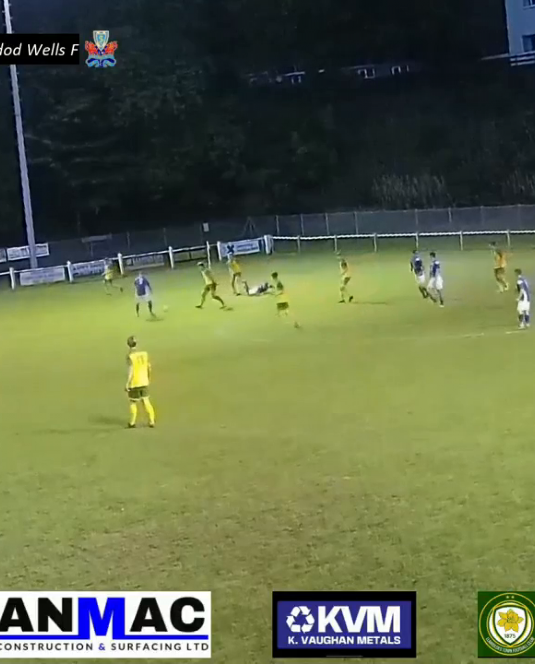 Llanidloes Town FC VS Llandrindod Wells FC